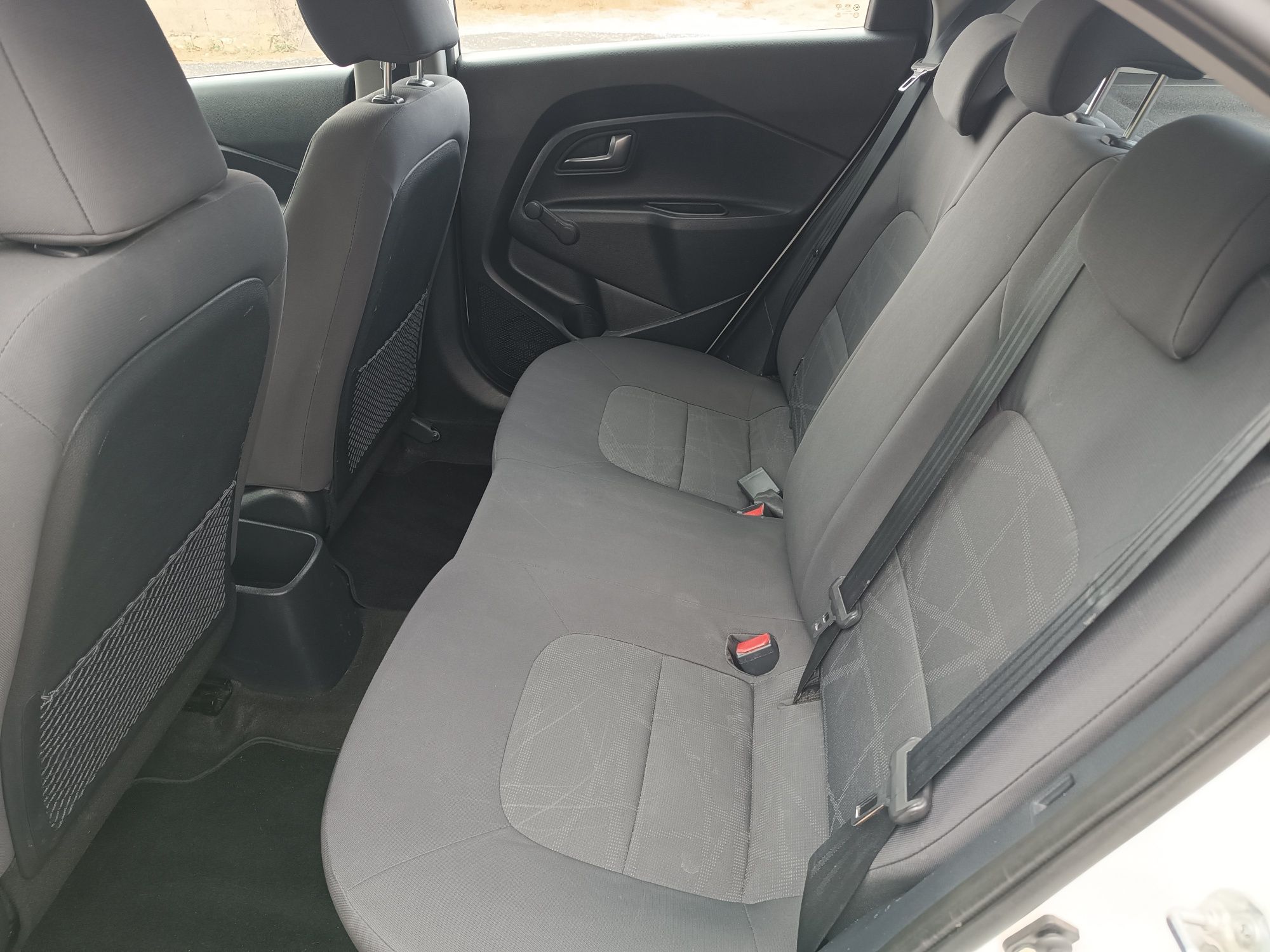 Kia Rio 1.2 gasolina