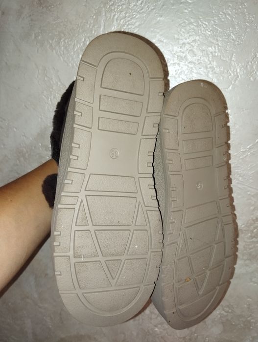 Кеды зимние натуральный замш кроссовки угги укороченные размер 38