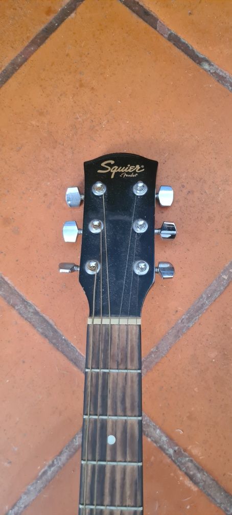 Guitarra Acústica SQUIER by FENDER