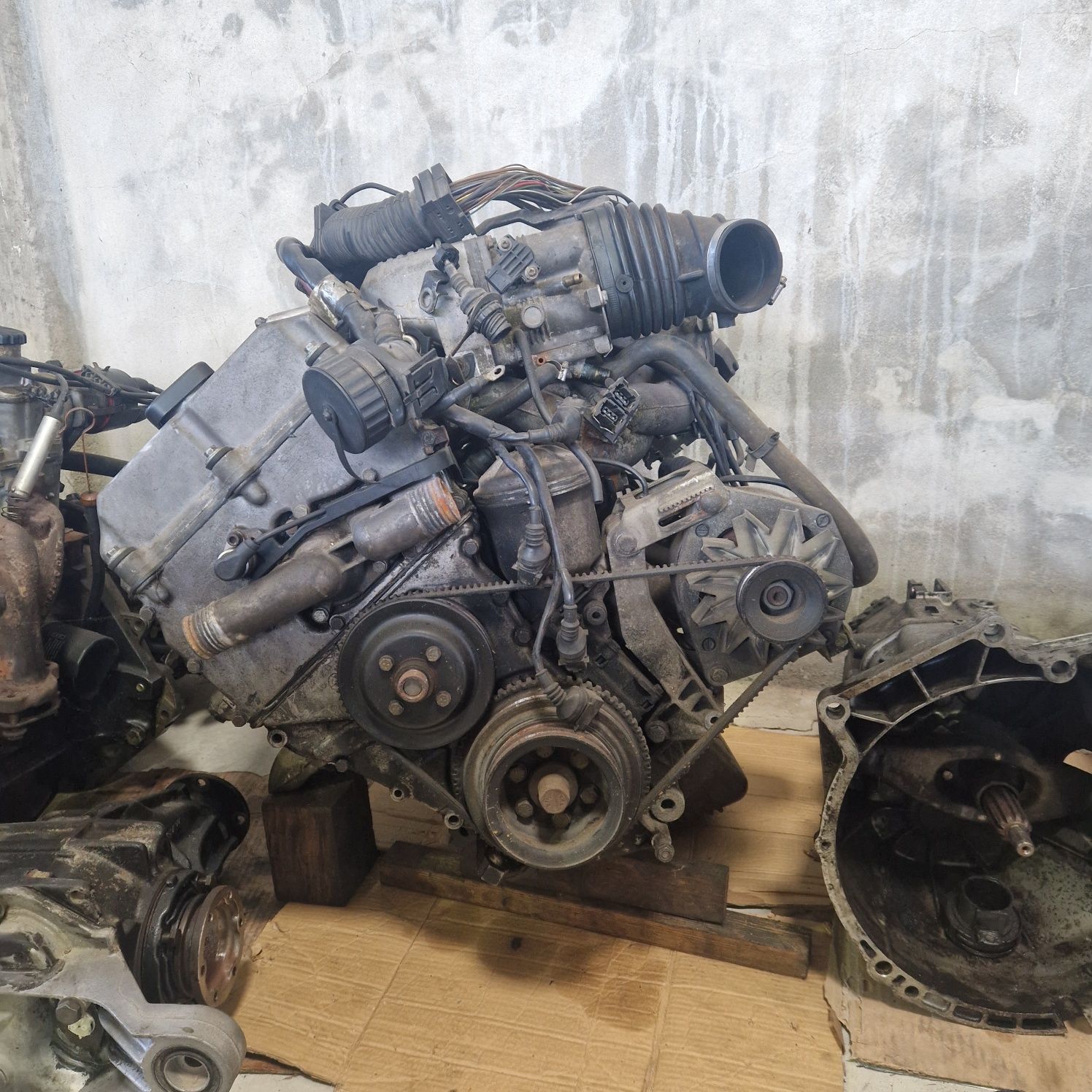 Motor BMW e36 318is m42b18