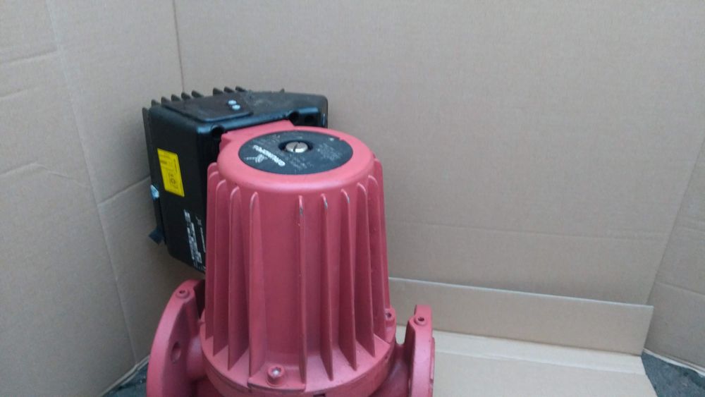 Pompa Grundfos UPE 50-120 F używana z gwarancją