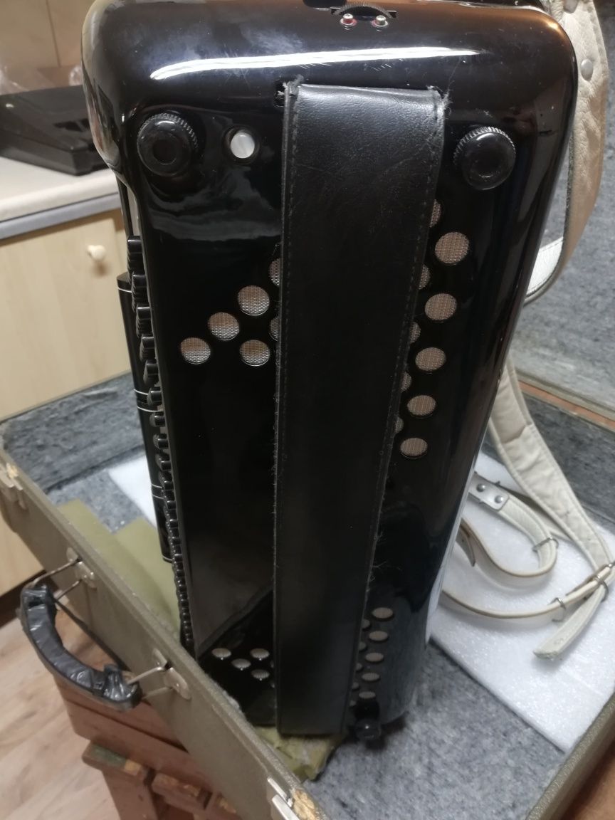 Akordeon Hohner Atlantic De Luxe Musette