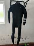 Fato Surf Hurley 4/3mm como novo