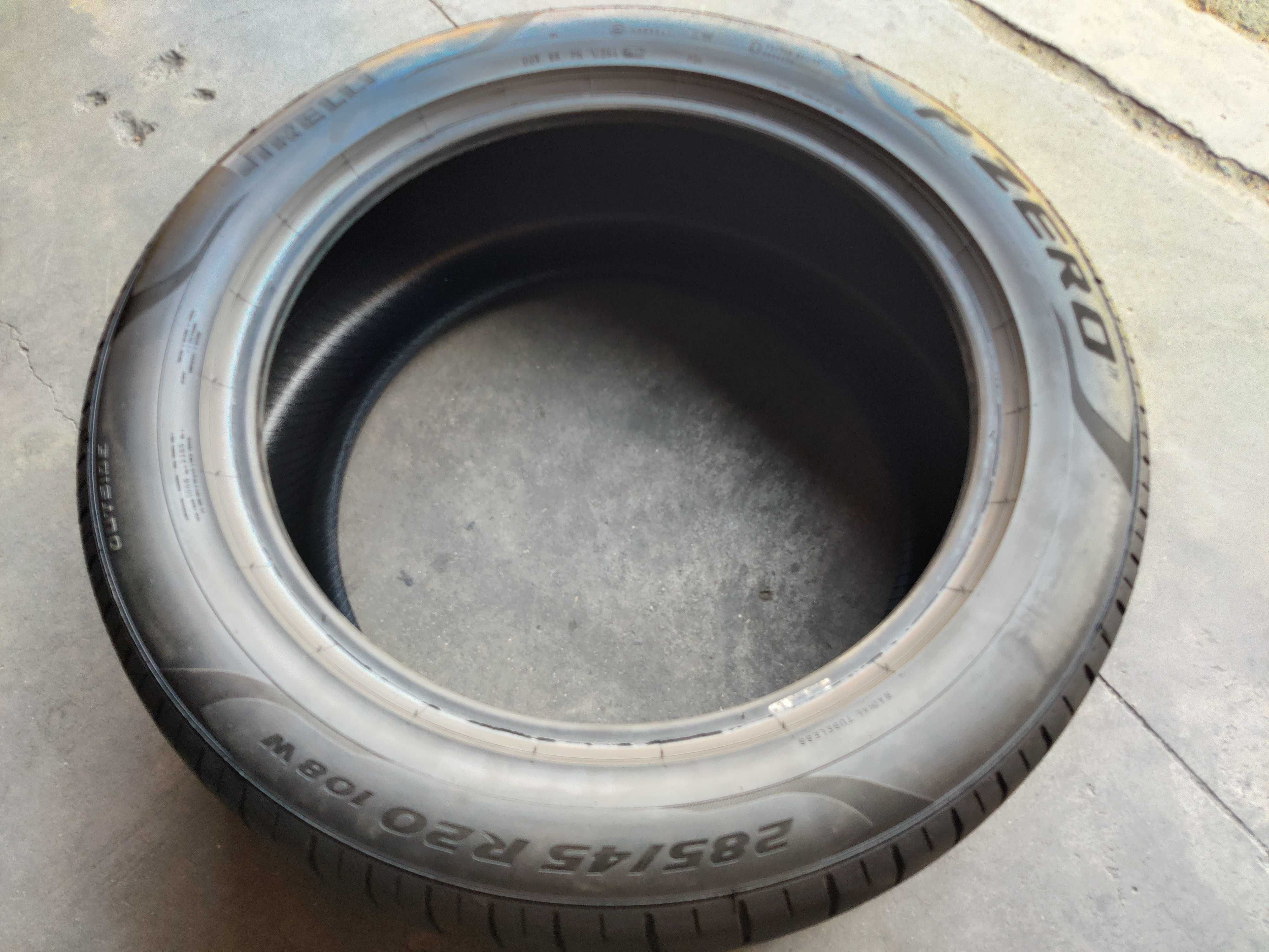 Pirelli PZero R20 285 45 шини літні в доброму стані