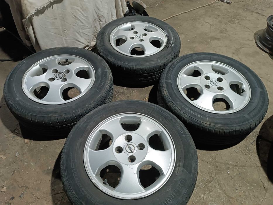 Легкосплавные Диски 4/100 Опель R15 ЕТ49 6J Германия Ланос Титаны