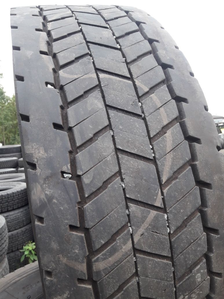 315/80R22.5 Semperit Runner D2