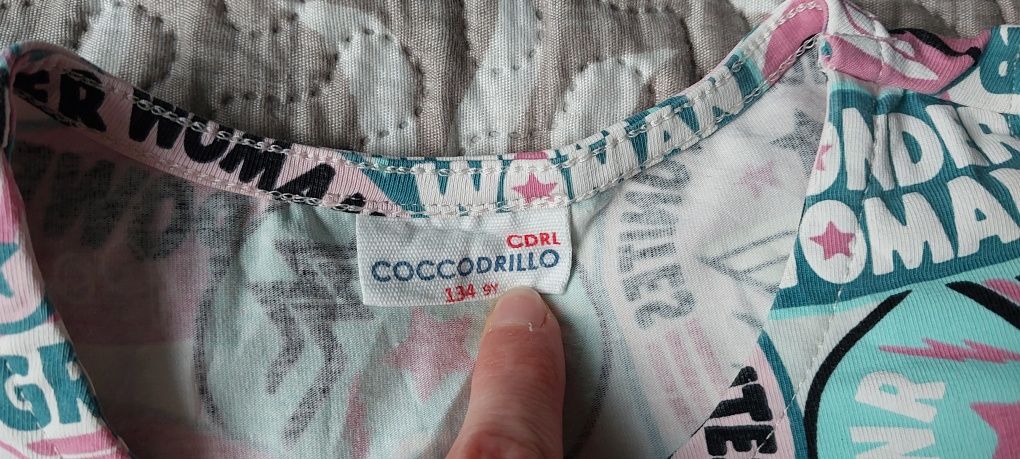 Koszulka na lato dla dziewczynki Coccodrillo rozmiar 134 stan idealny