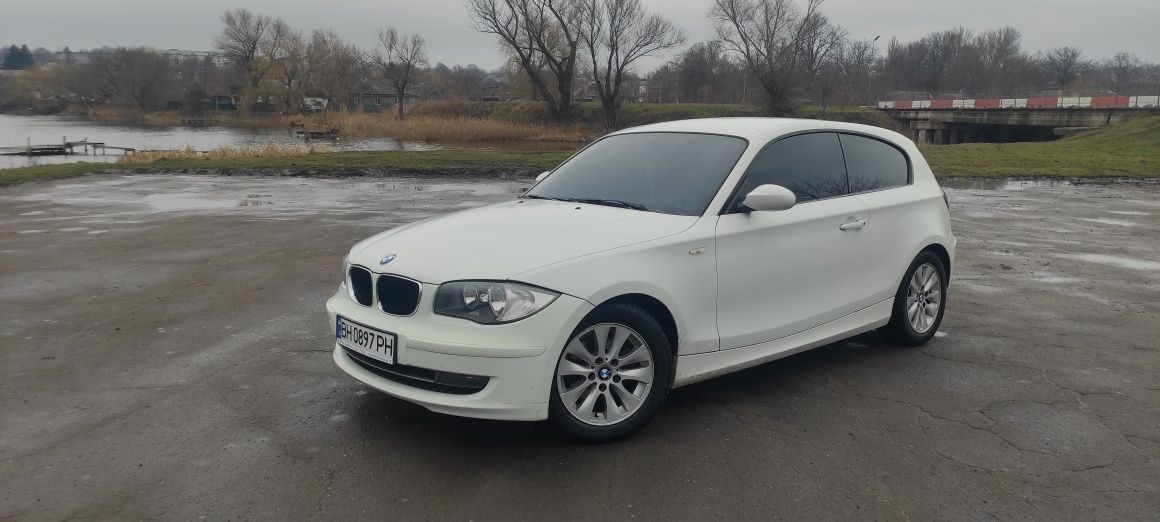 Продам bmw 1 серіїї