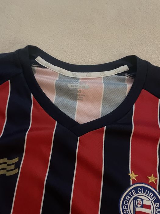 Tshirt s e casaco de equipas de futebool