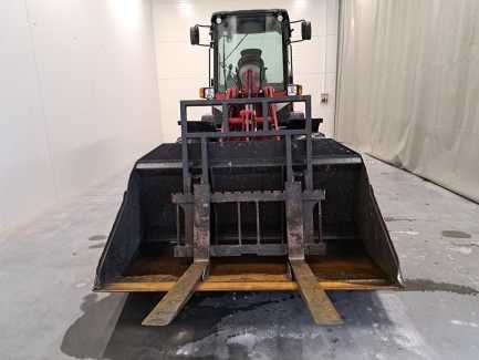 Ładowarka kołowa przegubowa YANMAR V80 (SCHAEFF TL80)