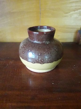 Сувенир - ваза керамическая