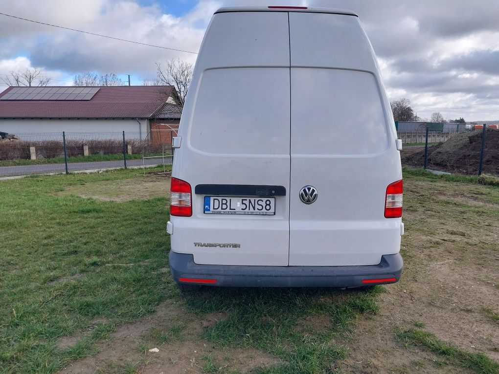 Volkswagen transporter T5 2013r.