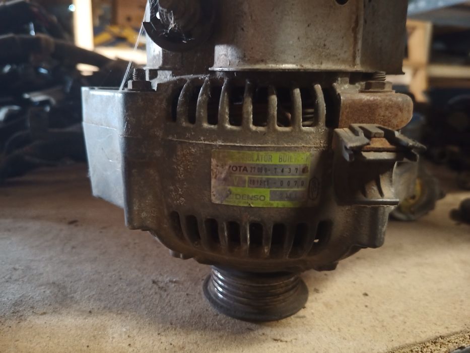 Стартер Toyota Carina Corolla Avensis Camry Rav4