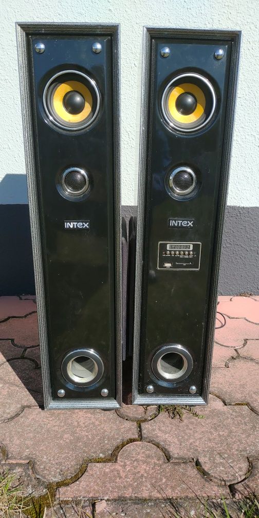 Głośniki z radiem INTEX