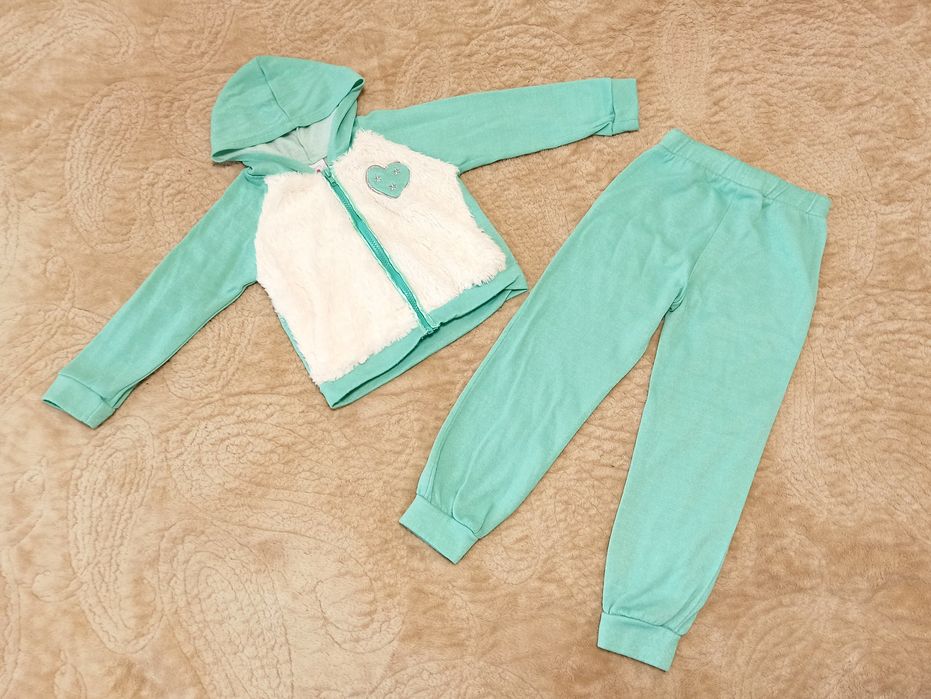 Теплиц спортивный костюм 104 дівчинки дівчачий утеплений начіс фліс