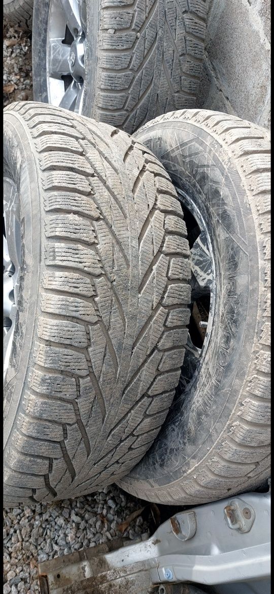 Комплект скатов  R 18 Toyota Prado