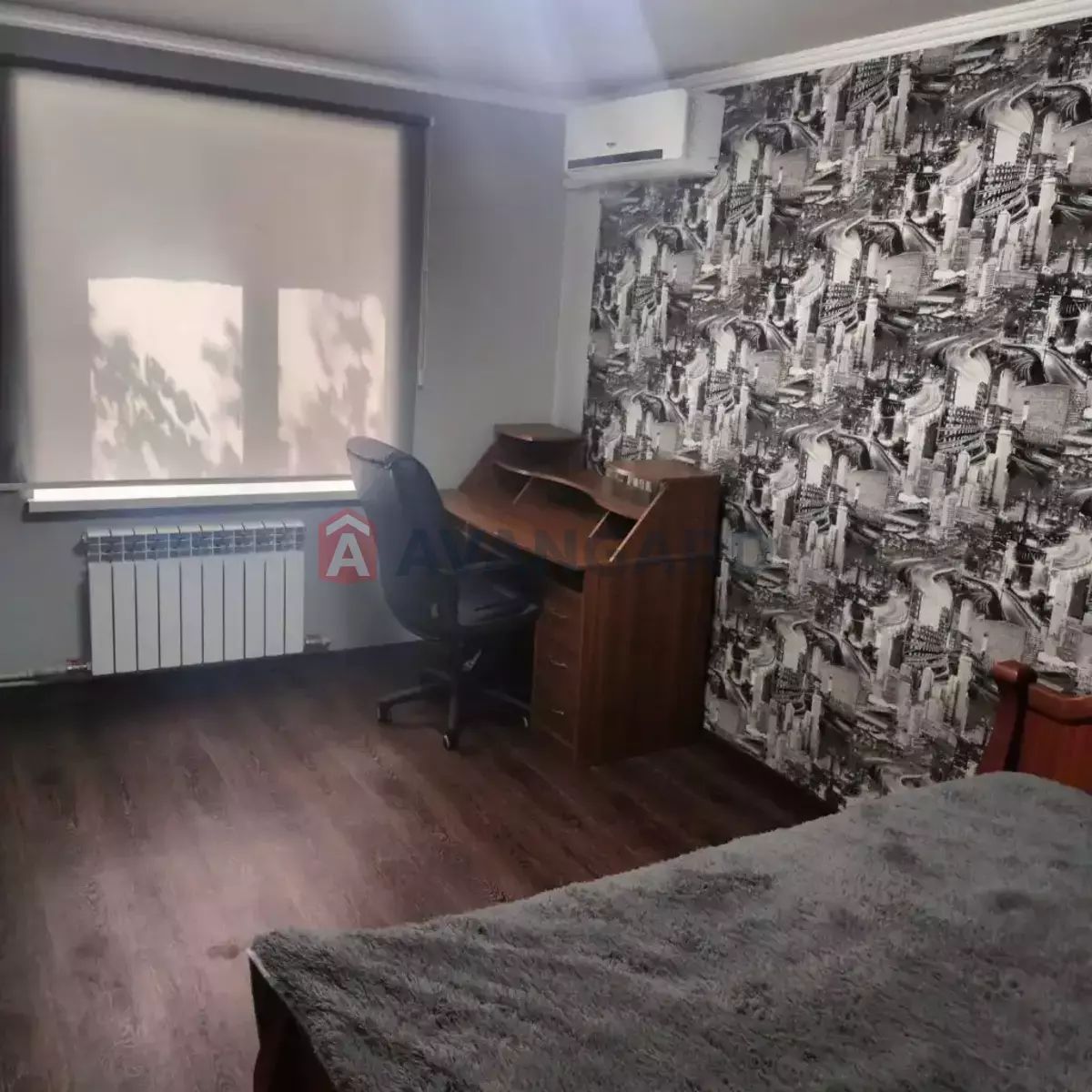 Продам 3 ком кв 70 кв м Караван Левобережны