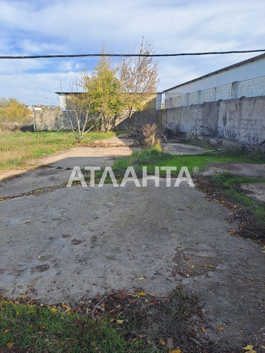 Участок 20 соток в Черноморке под коммерцию