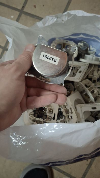 Tomadas e interruptores Legrand