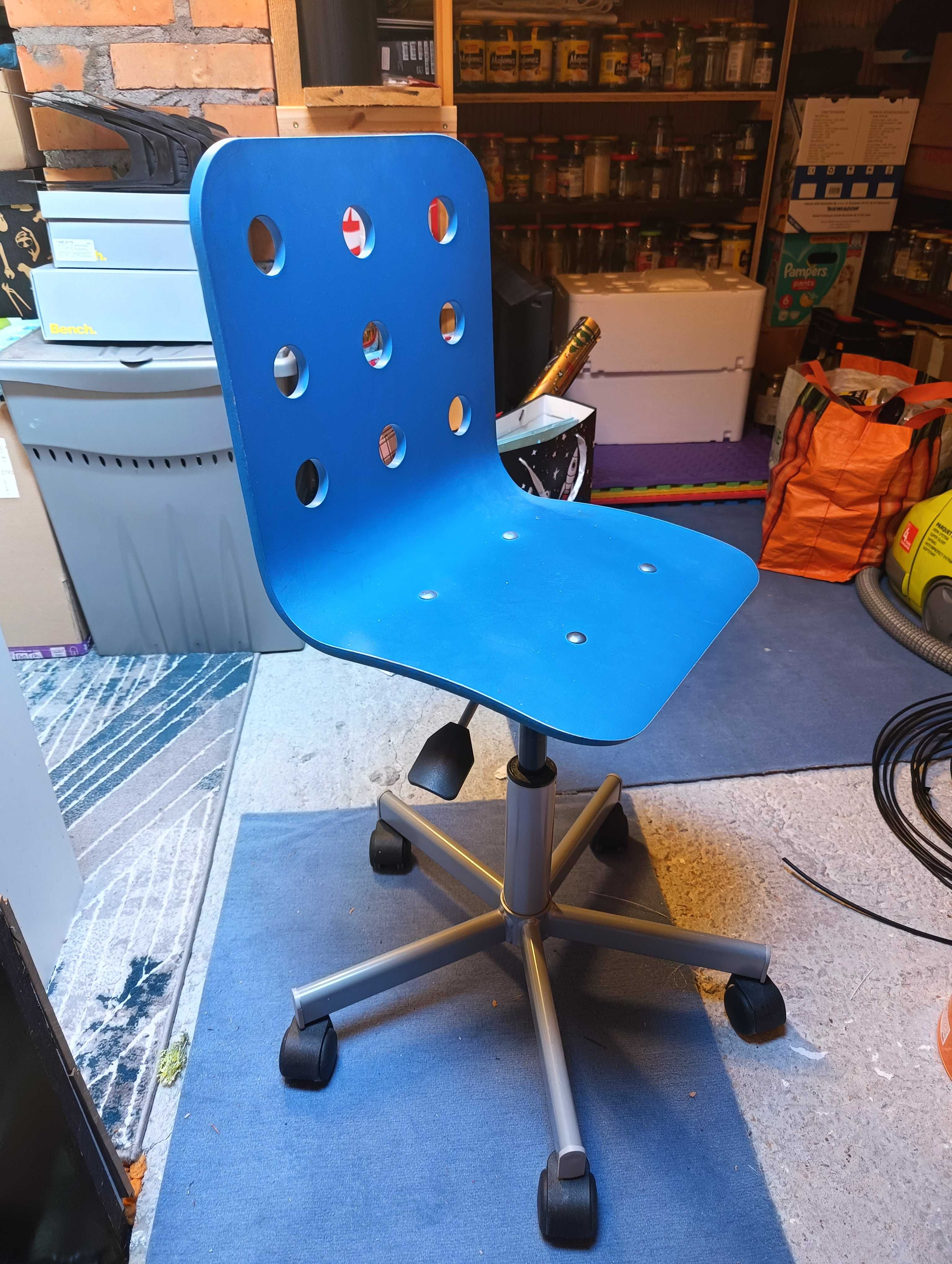 Regulowane biurko IKEA PAHL plus krzesło obrotowe