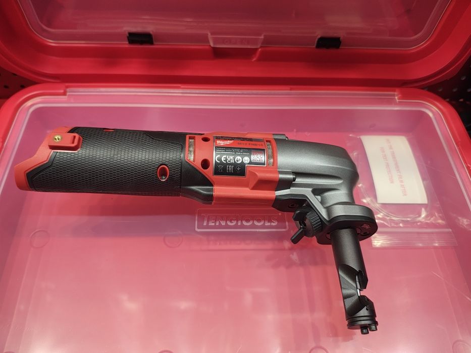 Nożyce do blachy akumulatorowe M12 FNB16-0