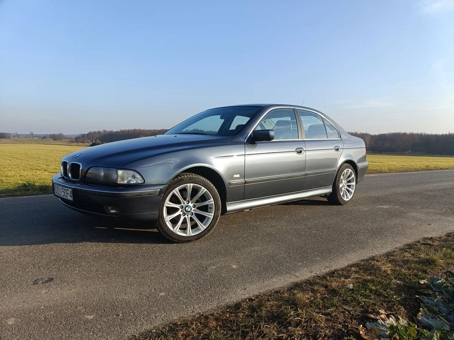 BMW Seria 5 BMW E39 po remoncie , świetny stan