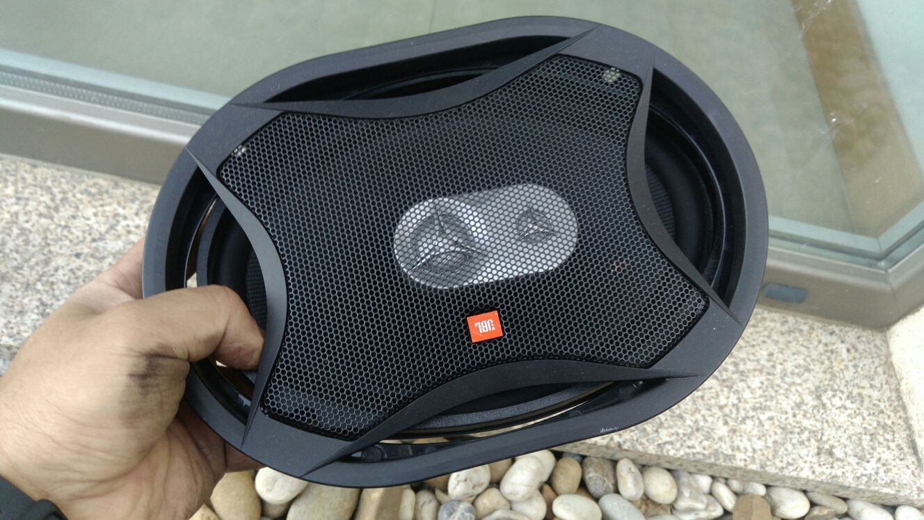 Colunas JBL 300W