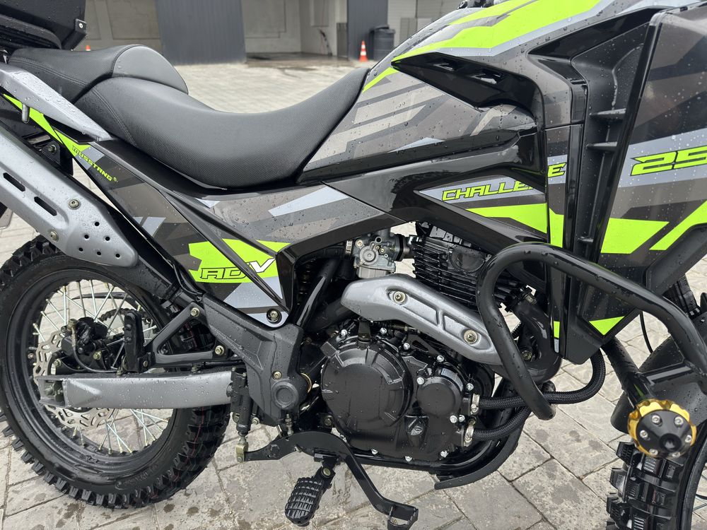Musstang CHALLENGE ADV 250
