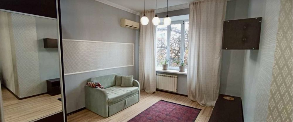 Оренда 1 кімнатноі на пр Поля ул Незалежності