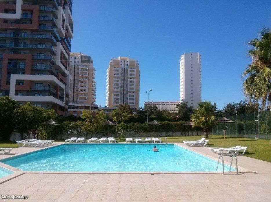 T1 Praia da Rocha Piscina e Garagem