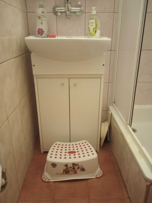 podest, schodek, stopień, stołek, taboret