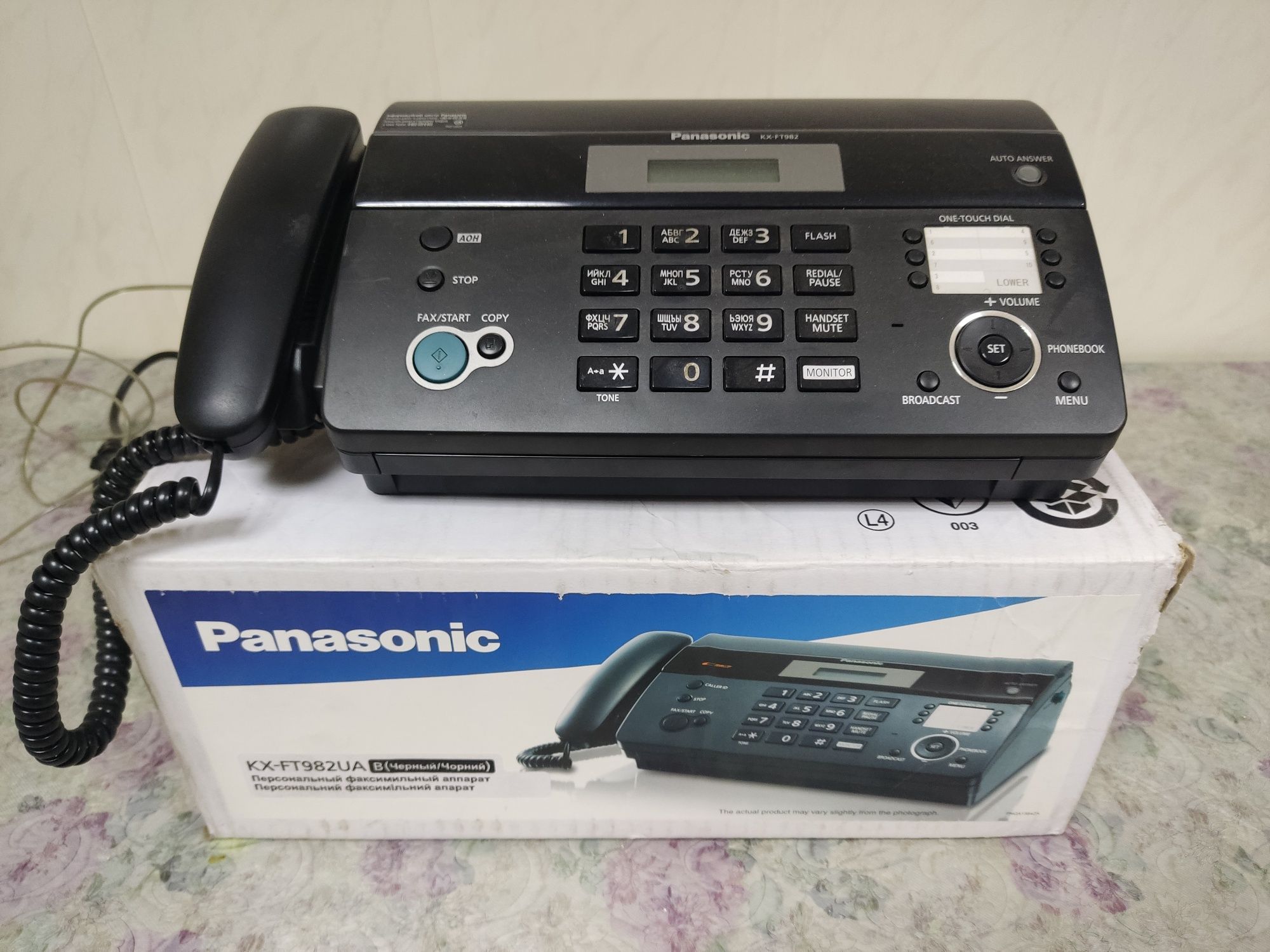 Факс Panasonic KX-FT982UA