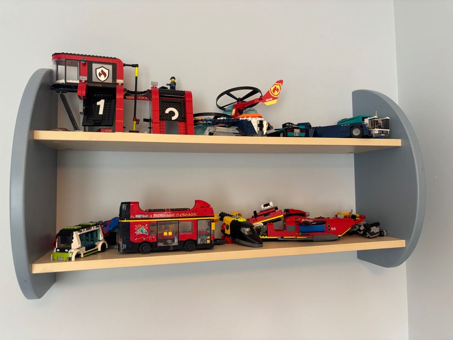 Meble dziecięce Meblik (szafa, regał, skrzynia, półki) + łóżko IKEA