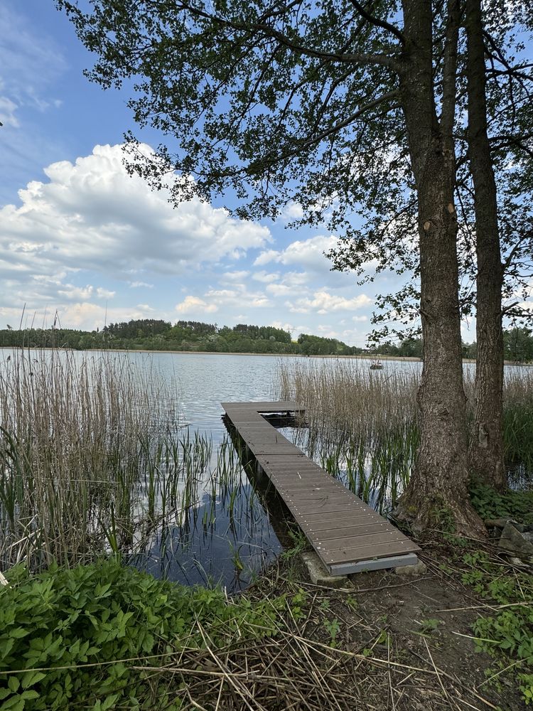 Wakacyjny Hartowiec  domek letniskowy z linią brzegową