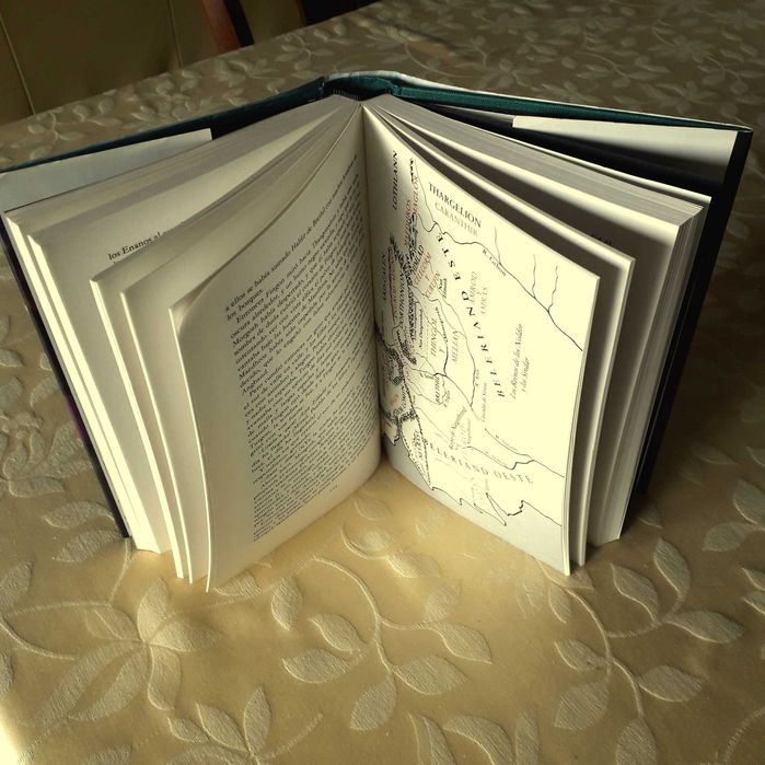 J R R Tolkien - El Silmarillion - Círculo de Lectores - Barcelona