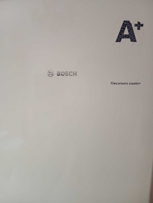 Frigorifico Bosch A+ ,  237 l em muito bom estado
