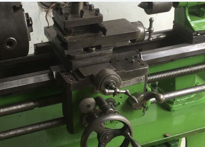 ТВ 2 токарний інструмент