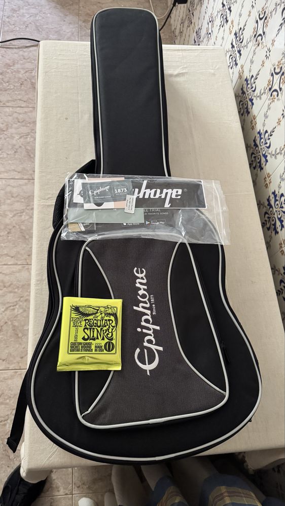 Epiphone SG Custom Ebony + Softcase Epiphone