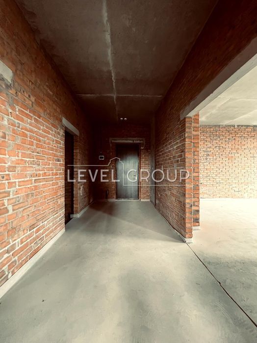 Центр! Продаж 3-к. панорамної квартири з терассою в преміум ЖК A52.