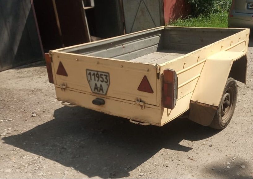 Авто-причіп легковий