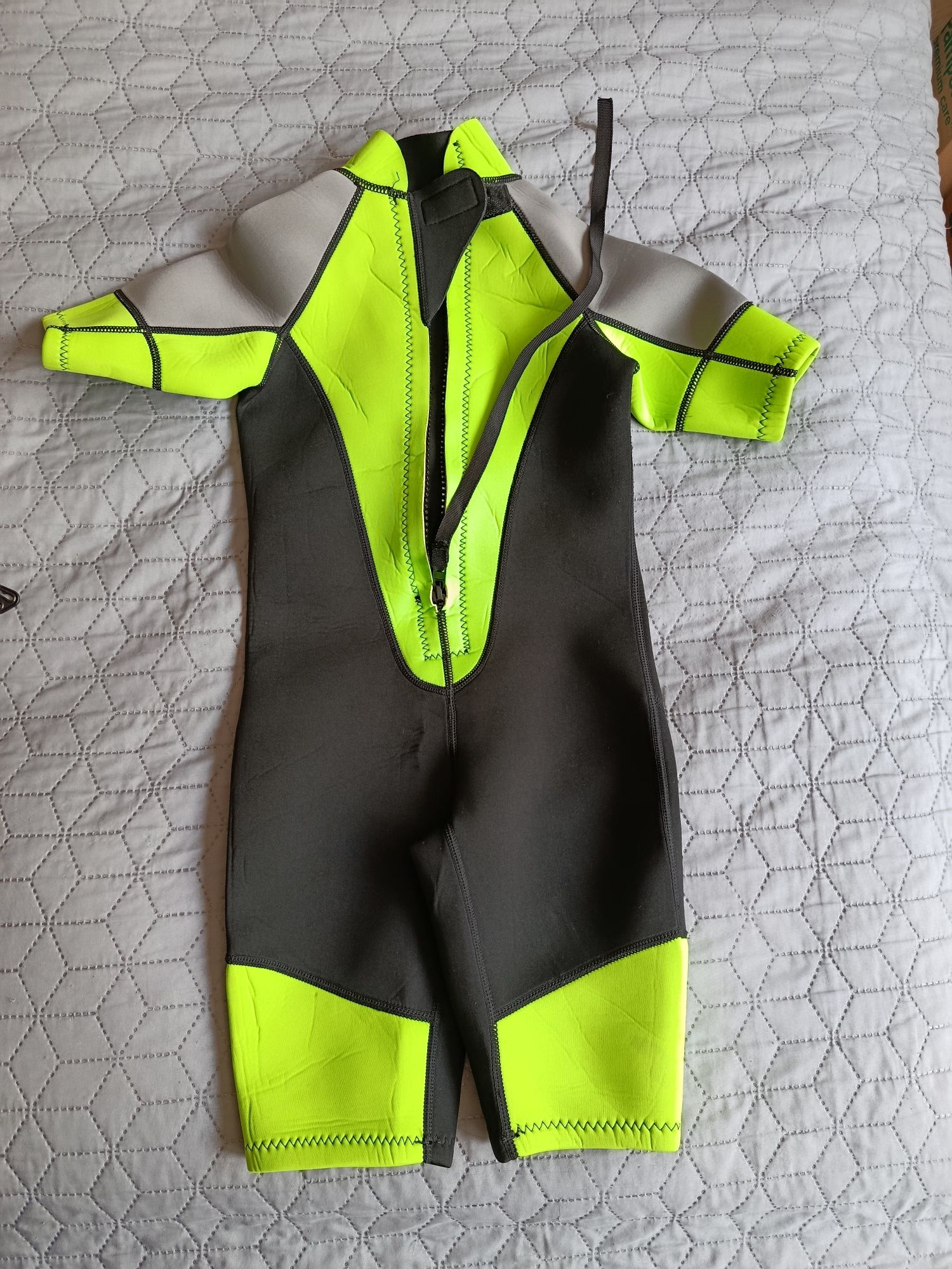 Pianką neoprenowa kombinezon Body go r 128