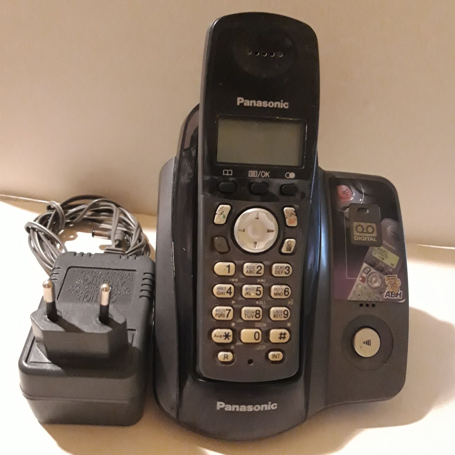 Телефон радиотелефон  Panasonic.