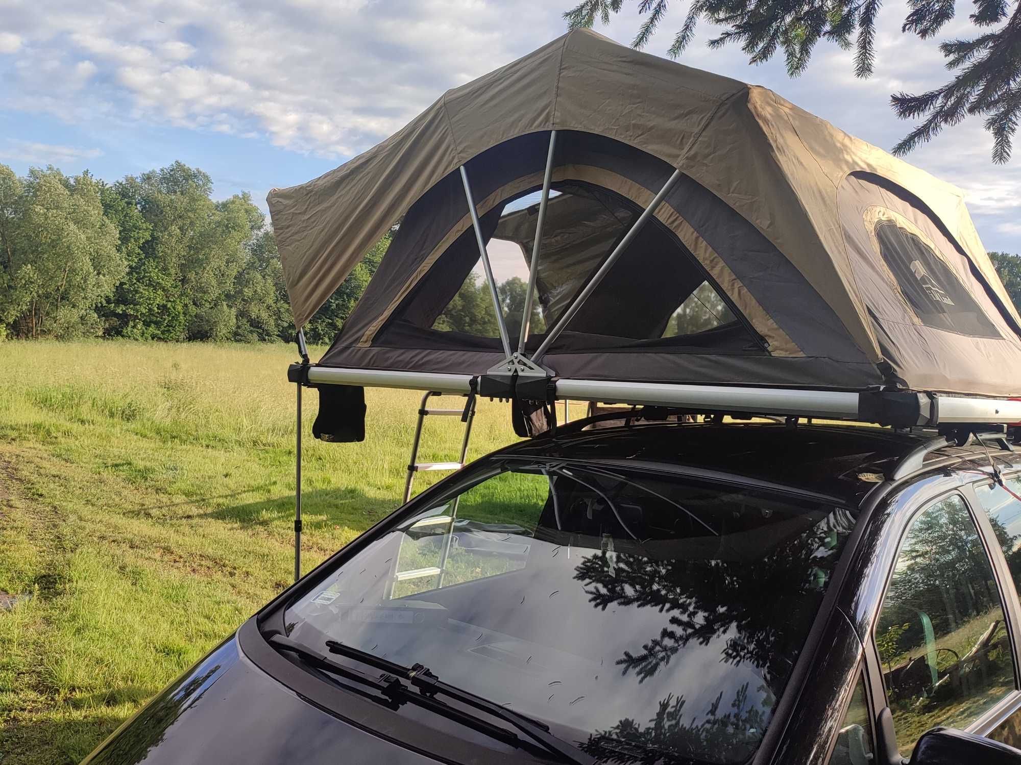 Wynajem Namiotu Dachowego WILD LAND CRUISER 250