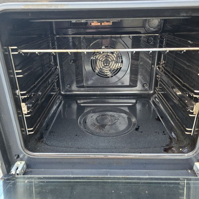 Kuchenka indukcyjna wolnostojąca Electrolux