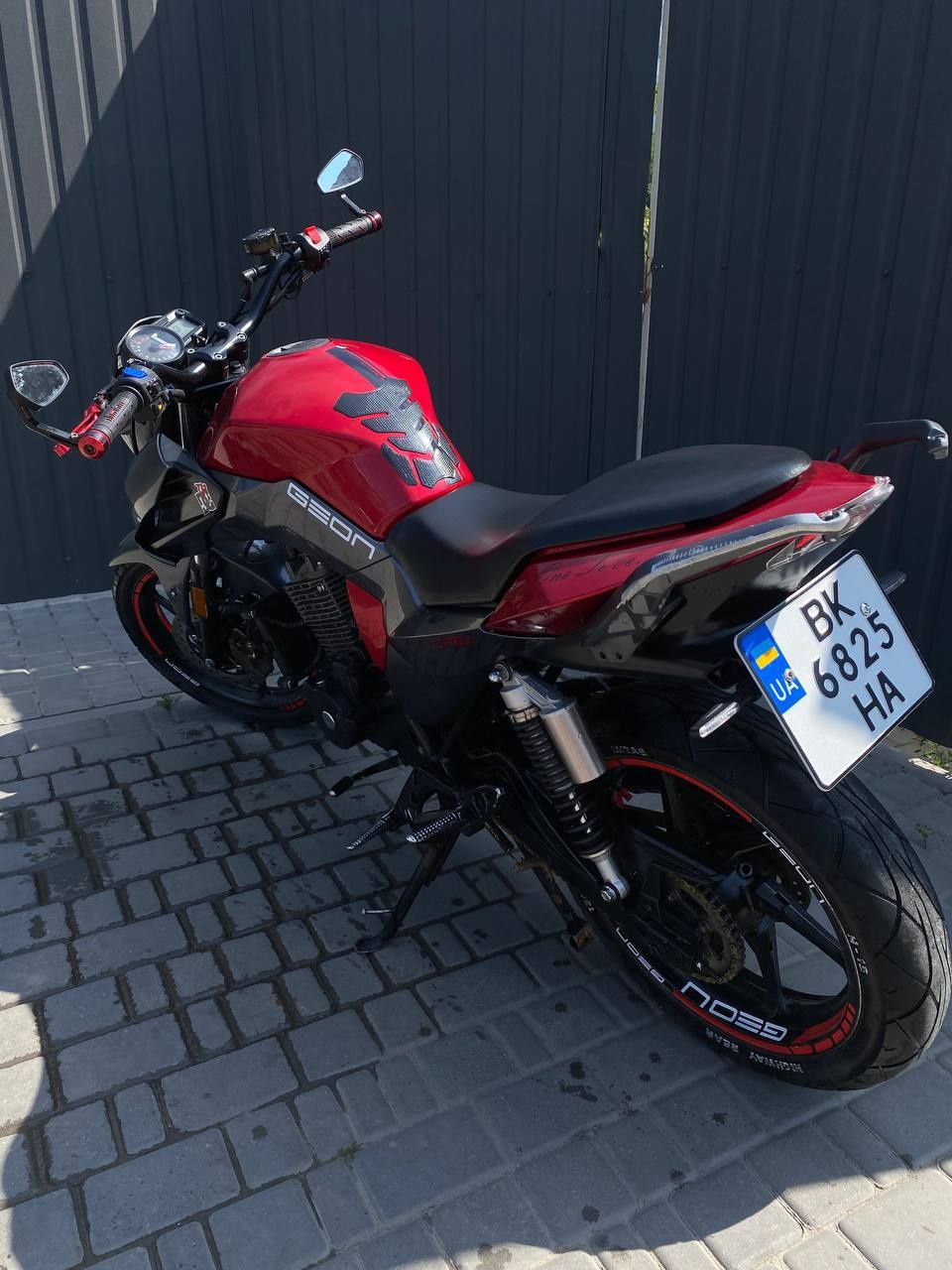 Продам мотоцикла geon cr6z