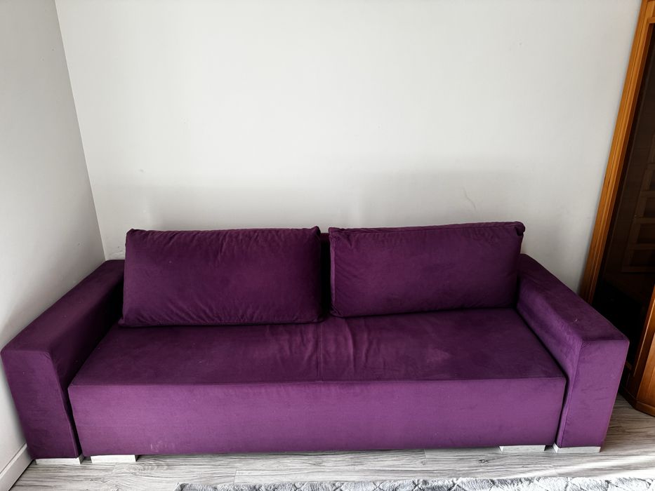 Kanapa rozkladana dwuosobowa 140