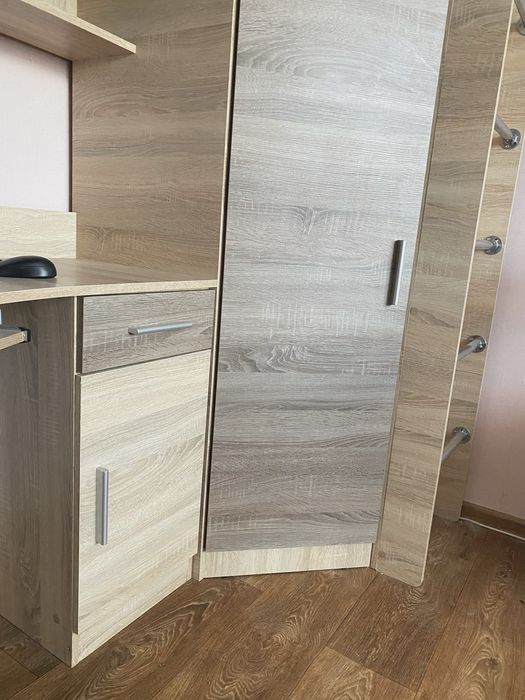 Ліжко-горище з шафою