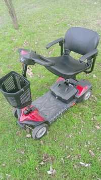 Wózek inwalidzki, skuter elektryczny dla seniora