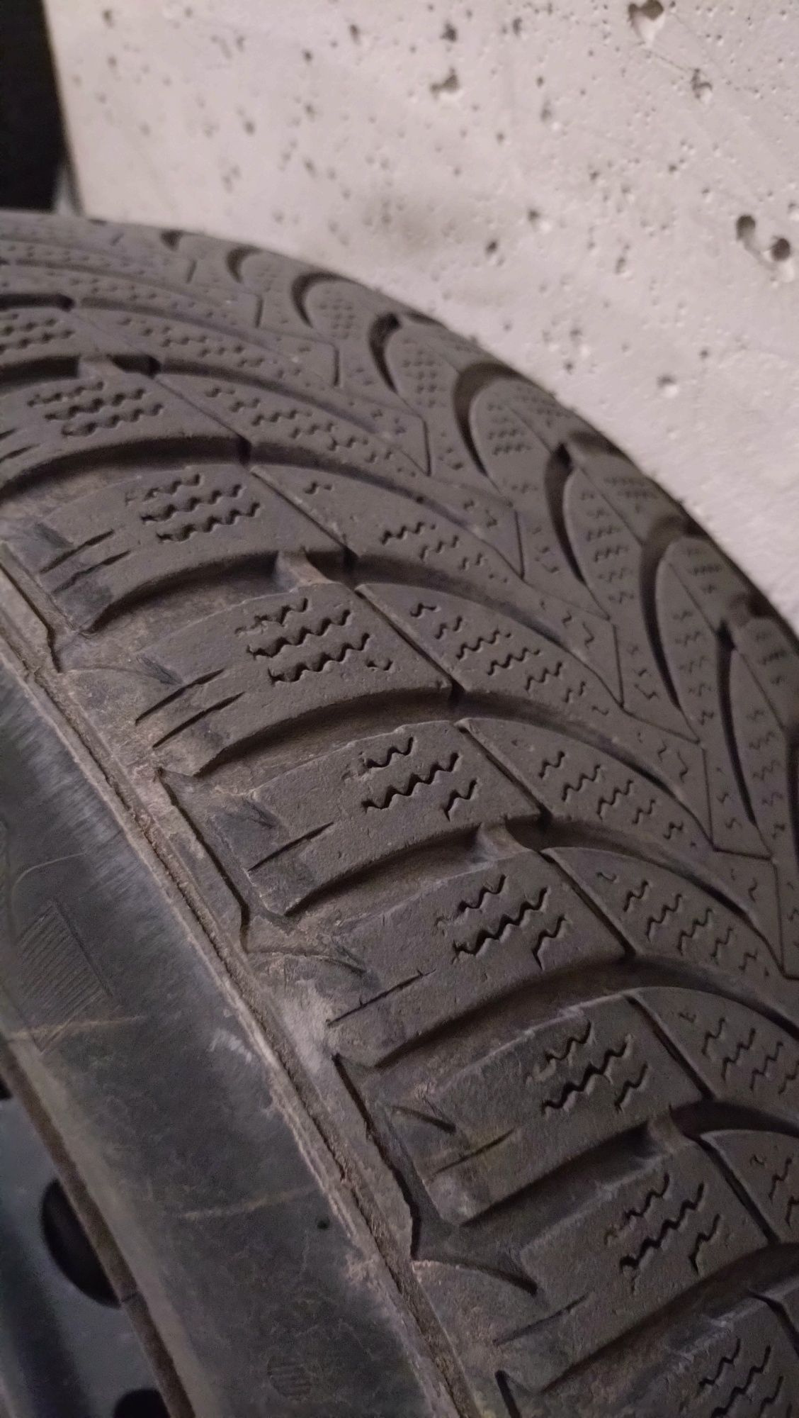 Koła zimowe Suzuki SX4 195/65/R16 opony, felgi, komplet 4 sztuki