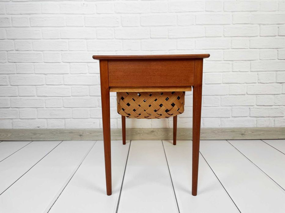 Unikatowa Duńska konsola tekowa • Mid-Century • Po renowacji • Szafka